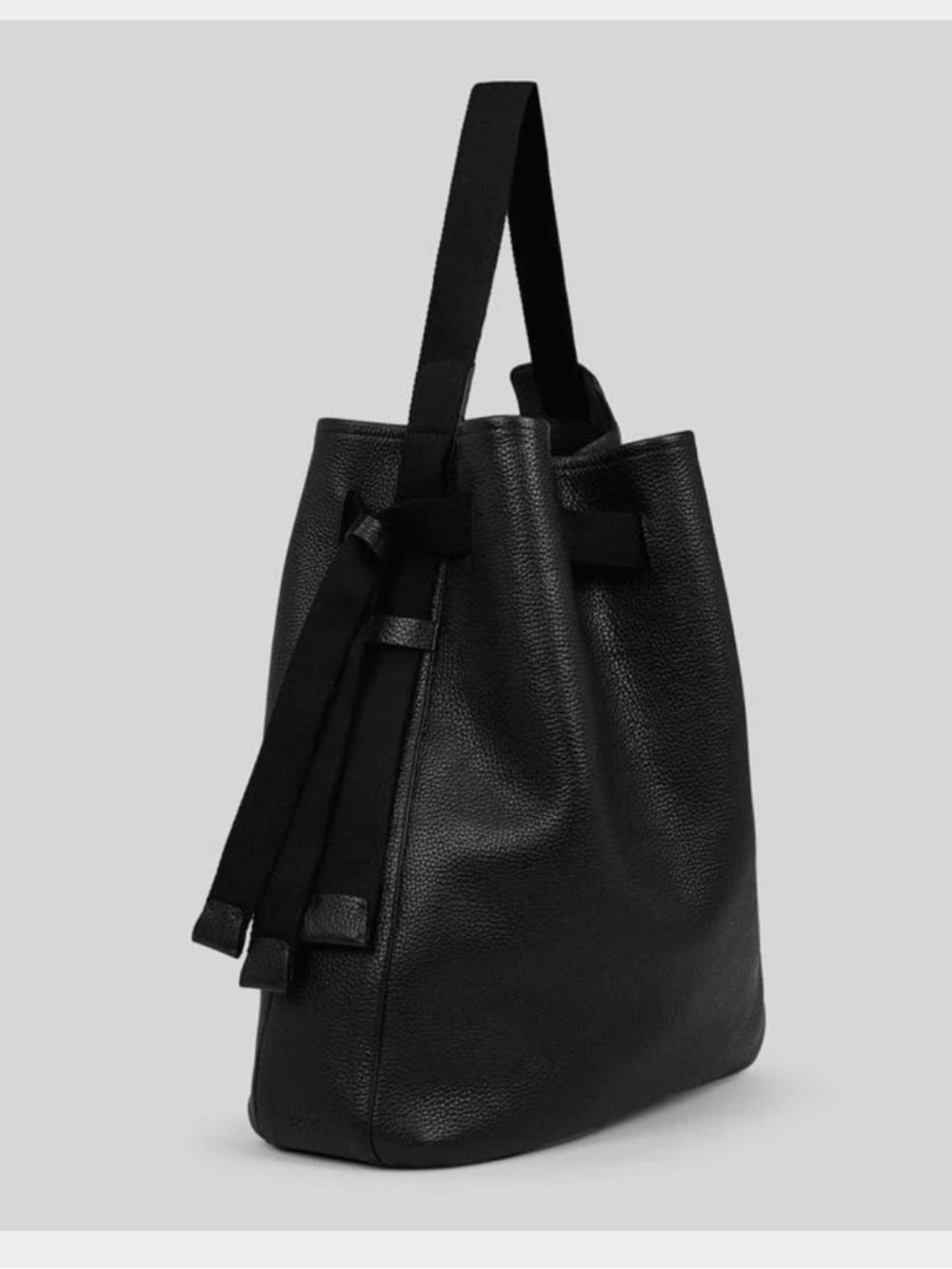 Ecco Sail Bag Full Size Black Leather Bag - Women's Shoulder Bag - Picture 2 of 10